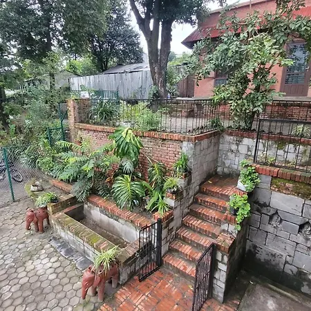 Karunamaya Hotel